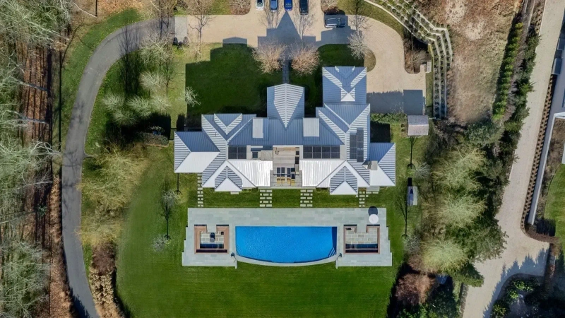 Villa Elysee - View 1