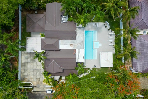 Villa Den - View 2