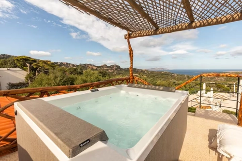Villa Ami - View 4