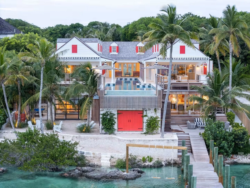 Villa Emerald Horizon - View 1