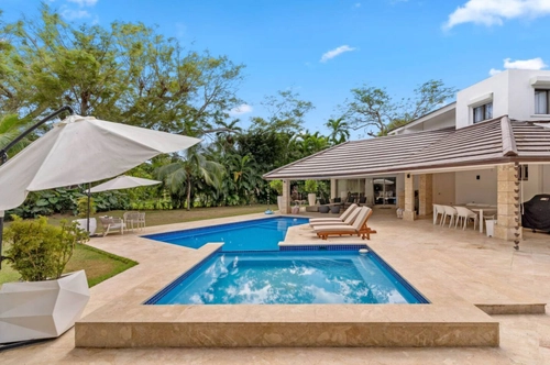 Villa Carol - View 2