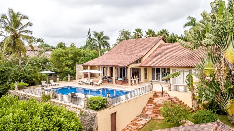 Villa Dream - View 1