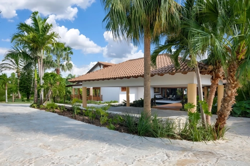 Villa Oriana - View 3