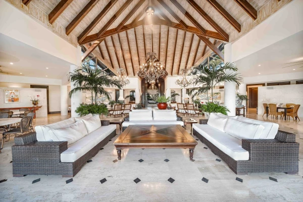 Villa Blanca