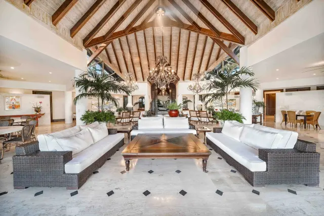 Villa Blanca