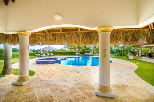 Villa Medica - View 2