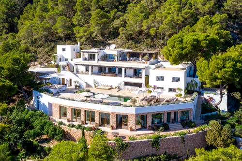 Villa Blank - View 5