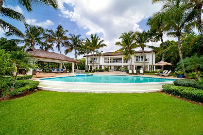 Villa Virtuosa - View 1