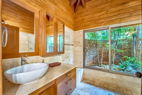 Villa Hendi - View 5