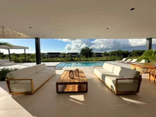 Villa Fla - View 3