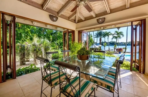 Villa Sunset - View 3