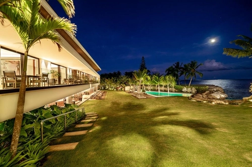 Farallon - View 3