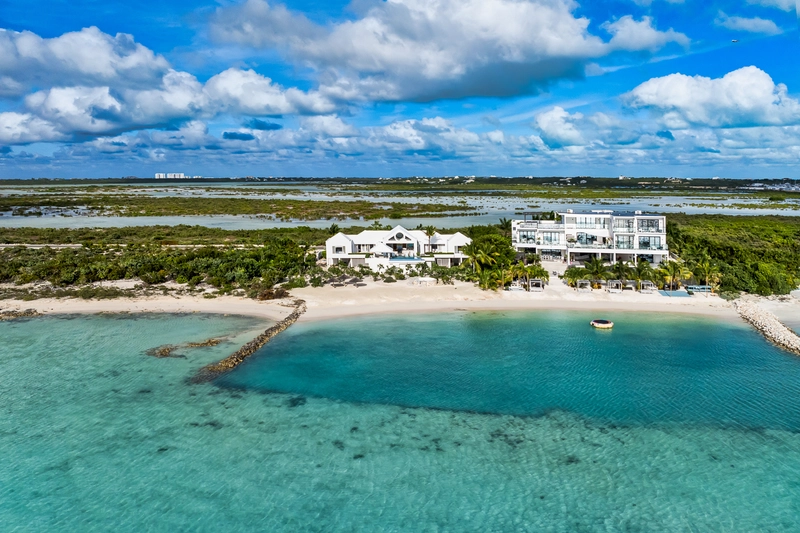 Villa Eltion - View 1
