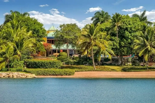 Villa Playa - View 3