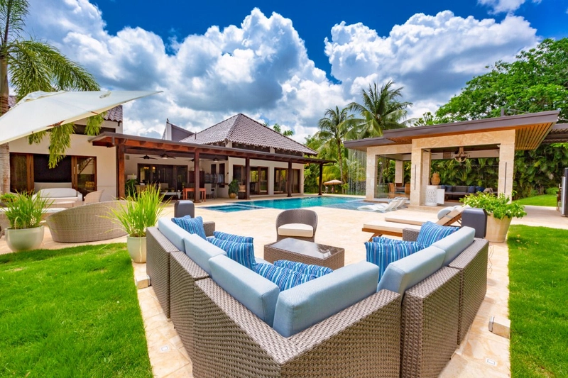 Villa Epoli - View 1