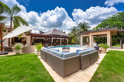 Villa Epoli - View 2