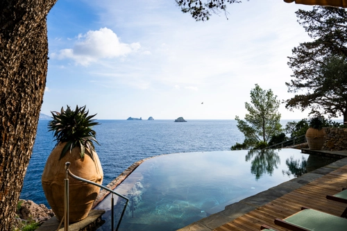 Isca Island - View 2