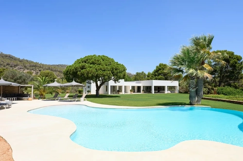 Villa Auri - View 2